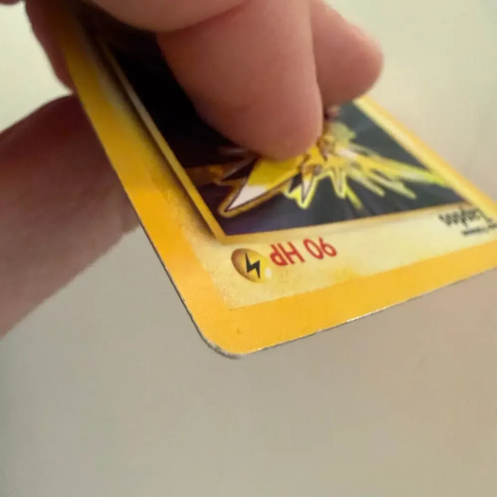 Pokemon zapdos 42