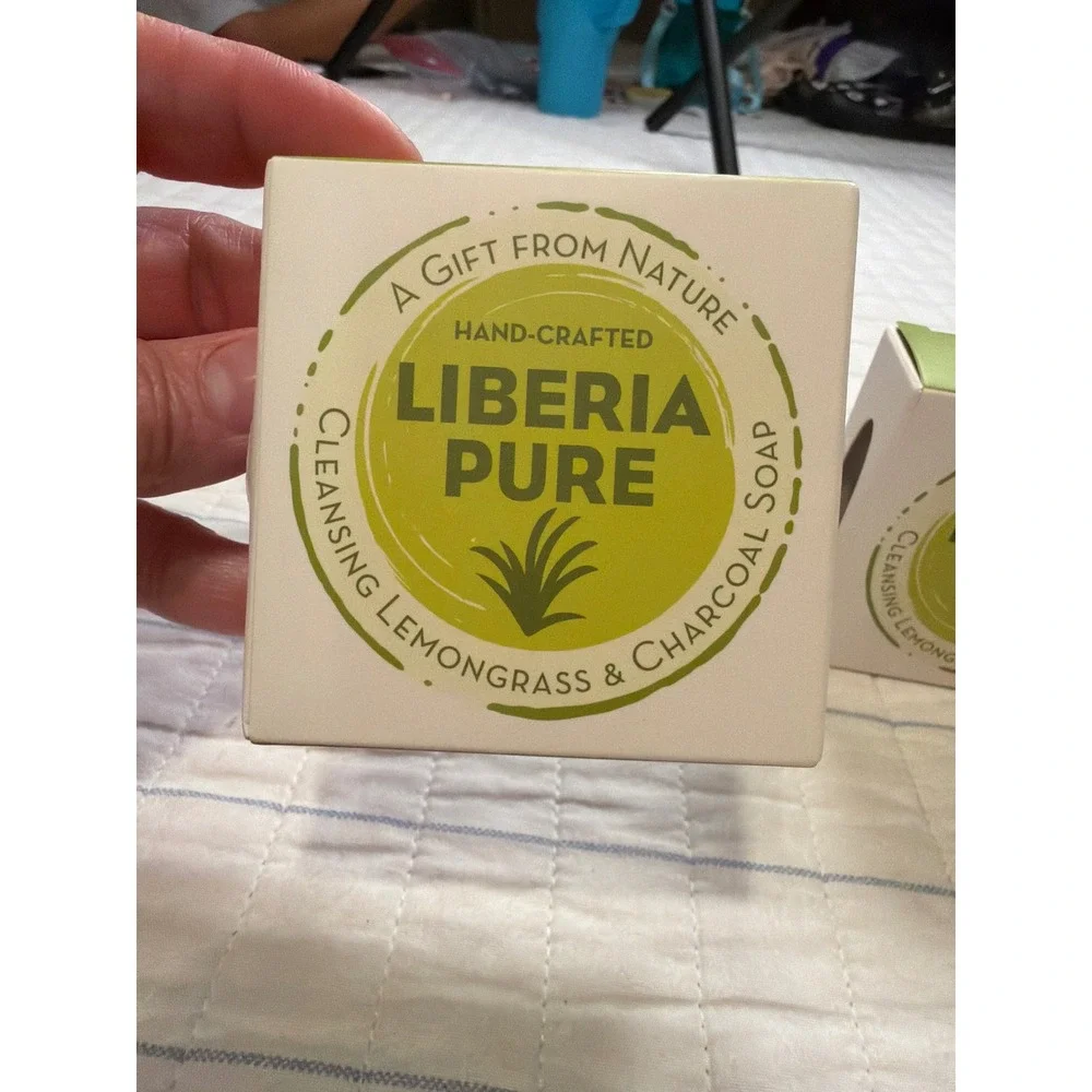 Liberia Pure hand crafted