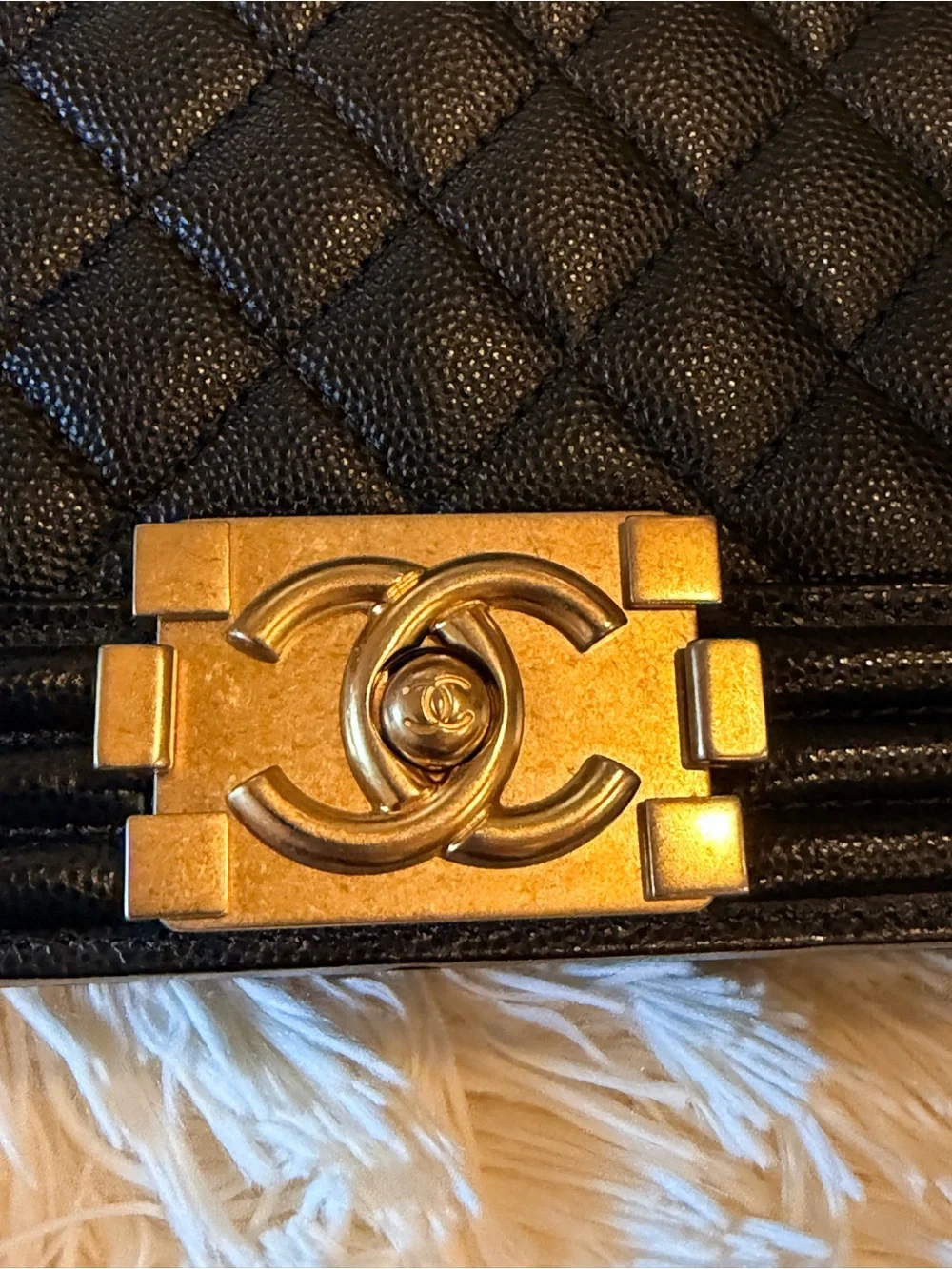 CHANEL lock gold