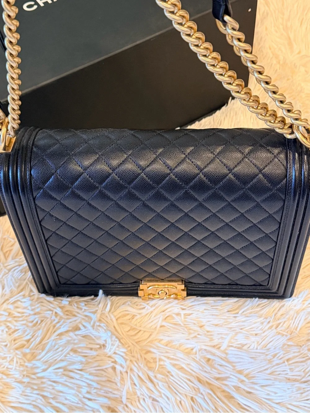 CHANEL push classic polished