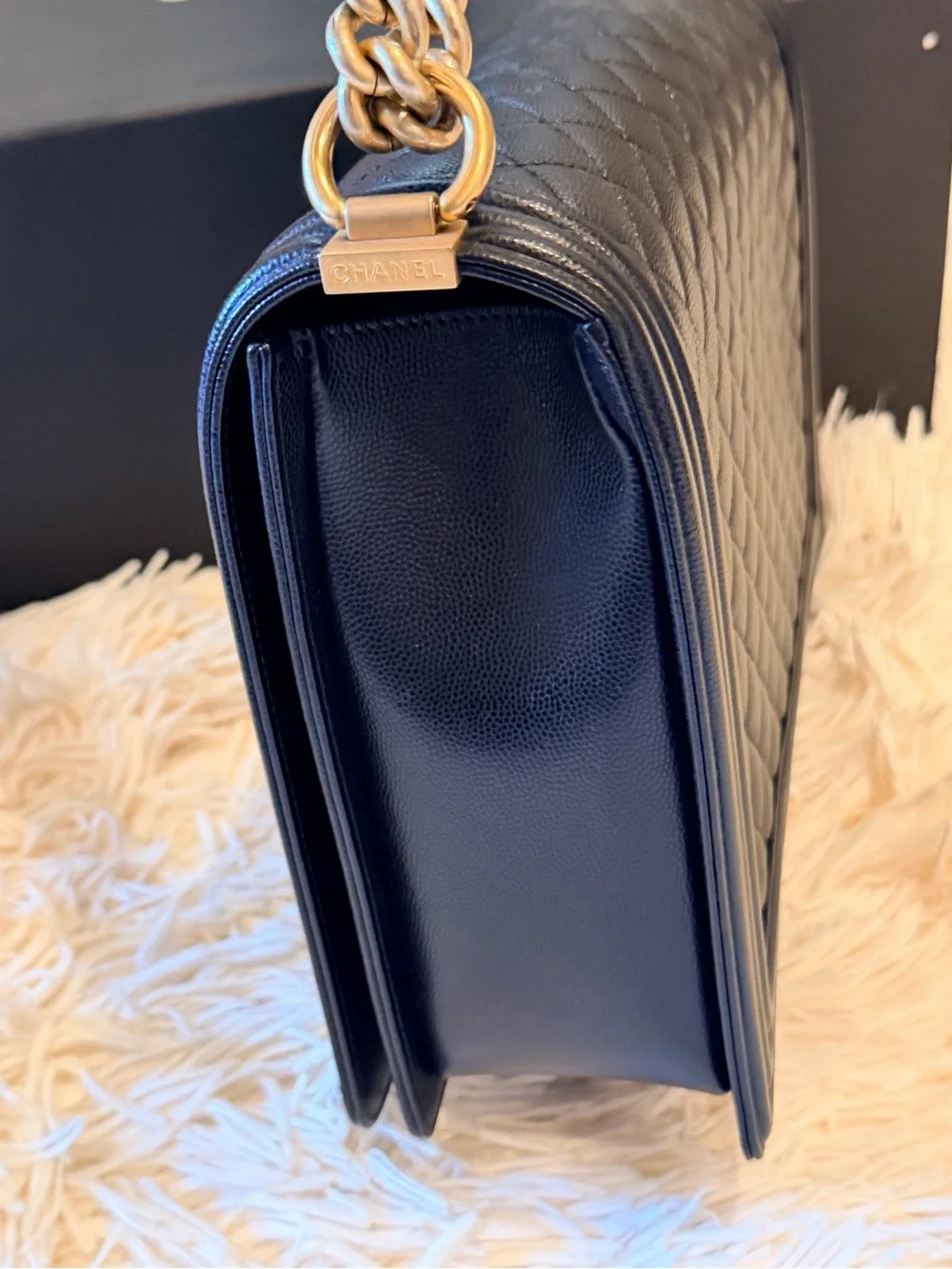 CHANEL wear classic lock