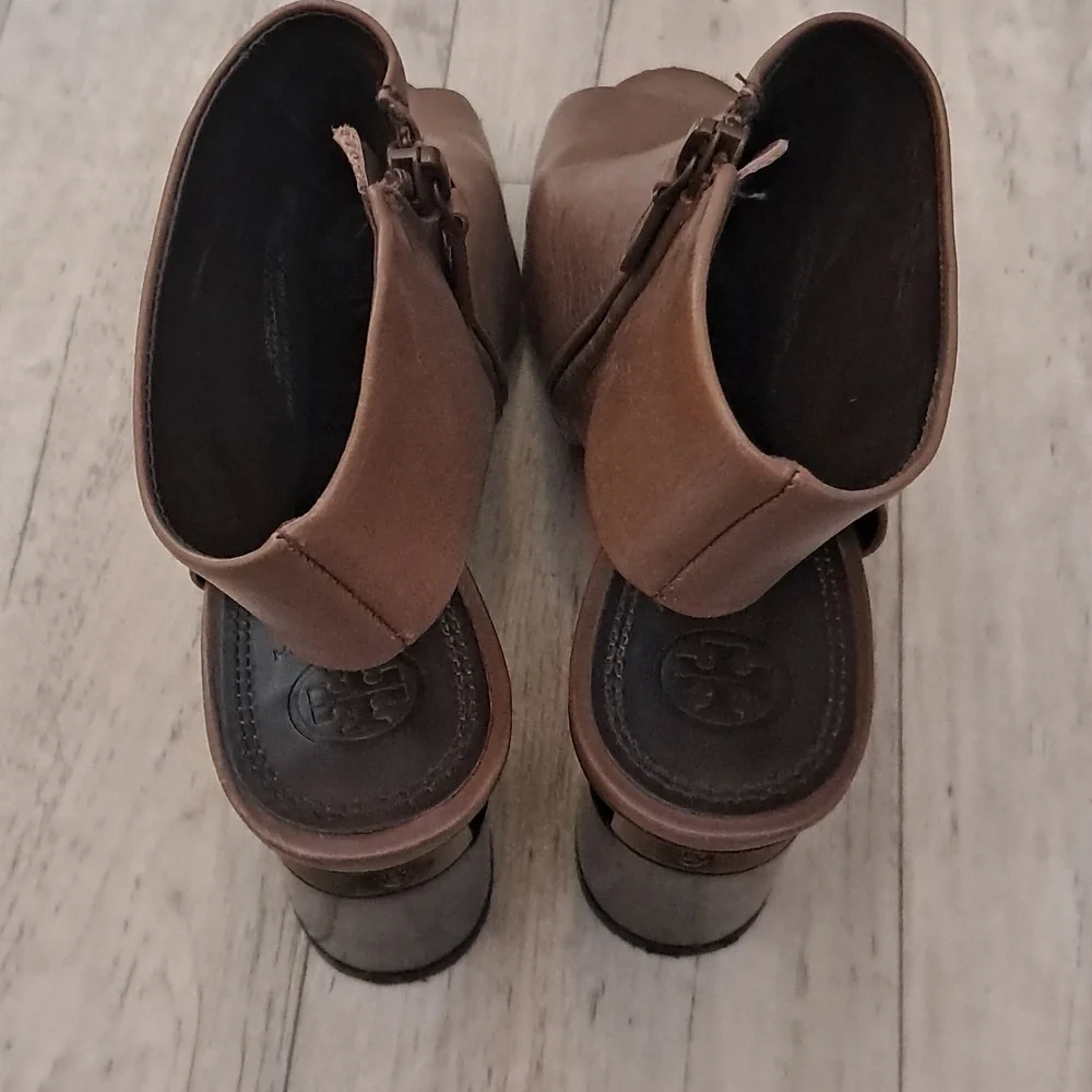 Tory Burch tory burch