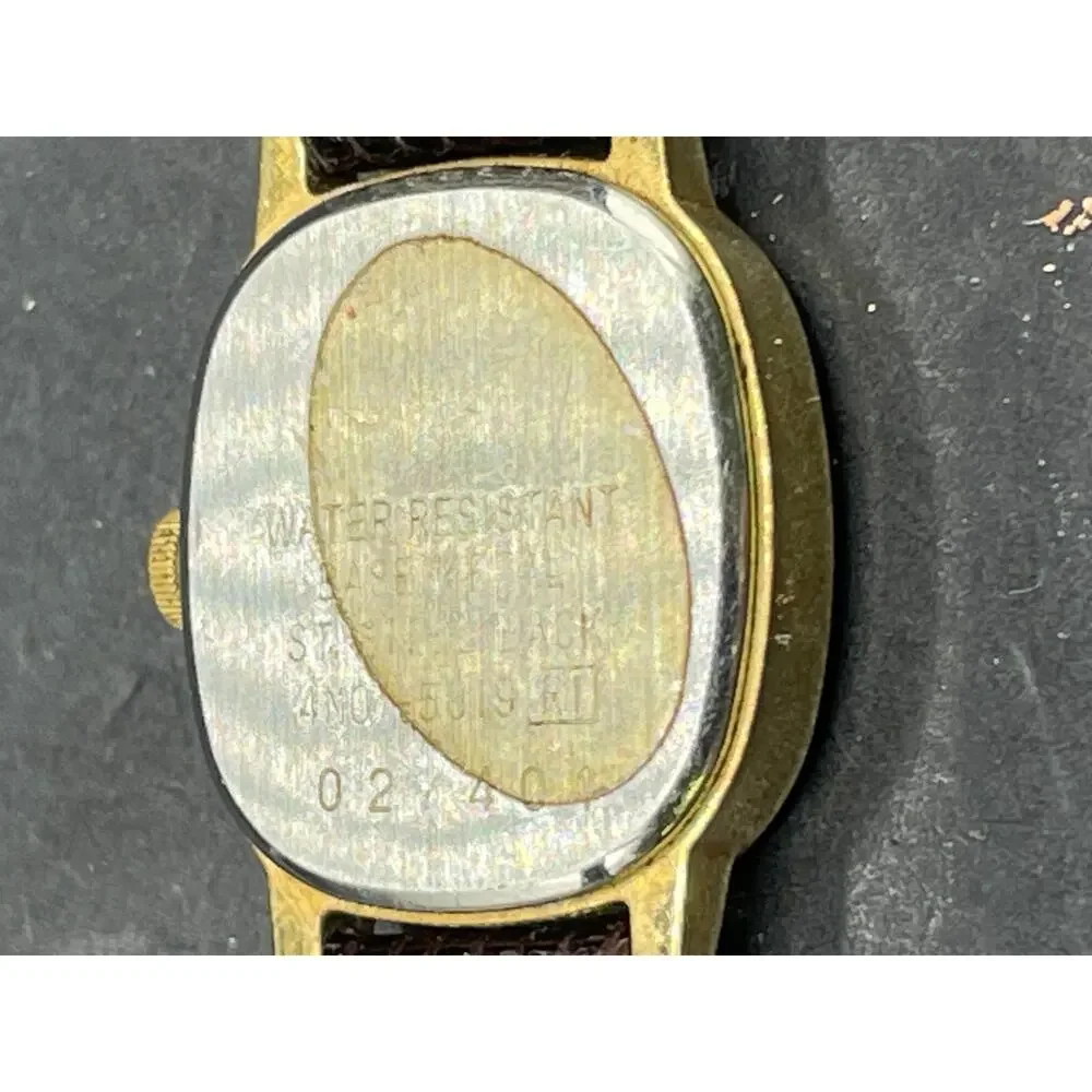 Seiko signs see
