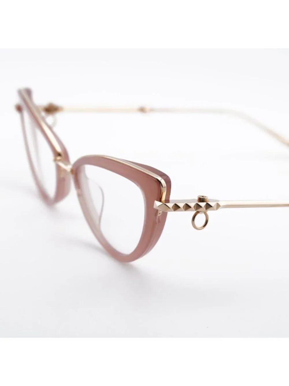 Valentino packaging store