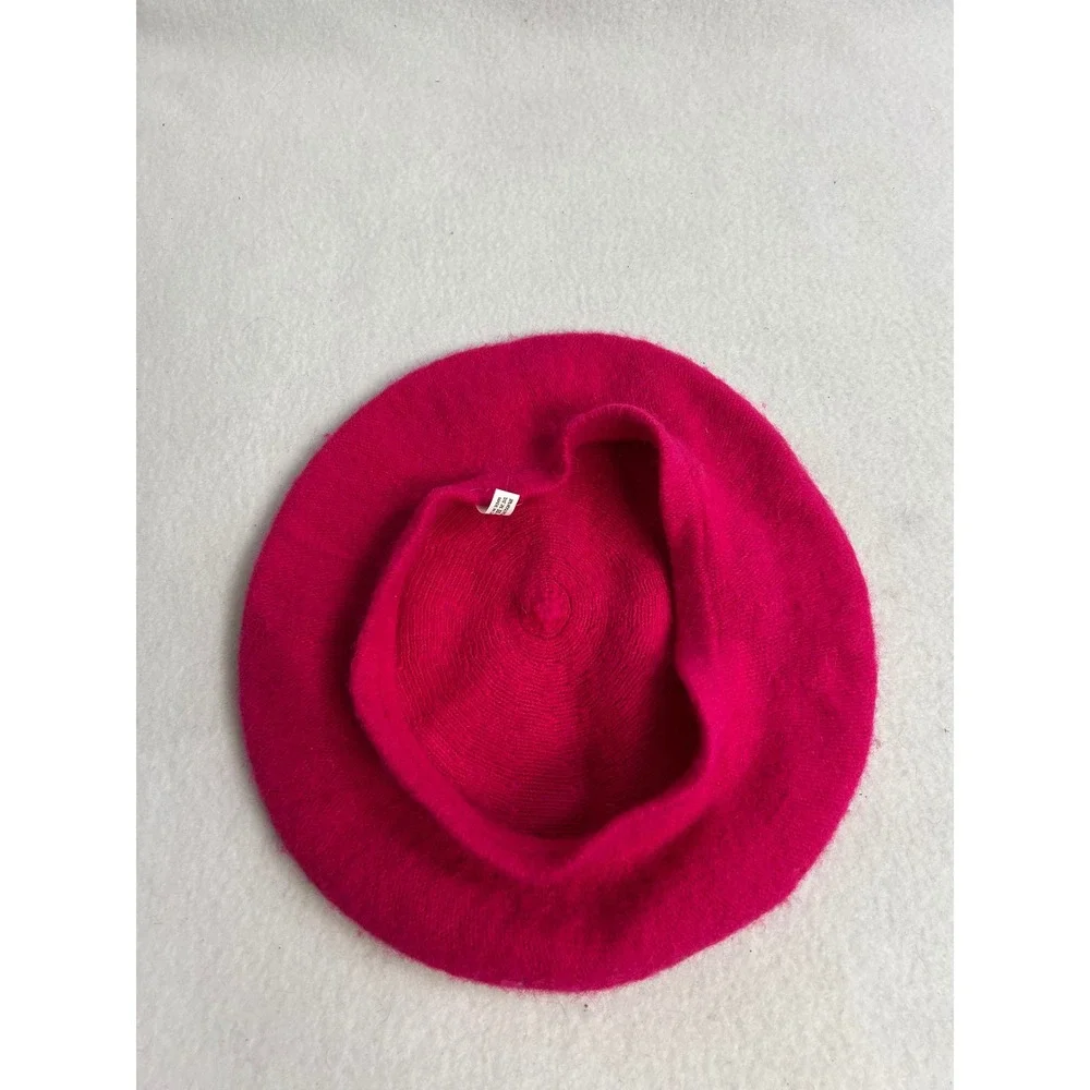 Hat To Socks brand hat
