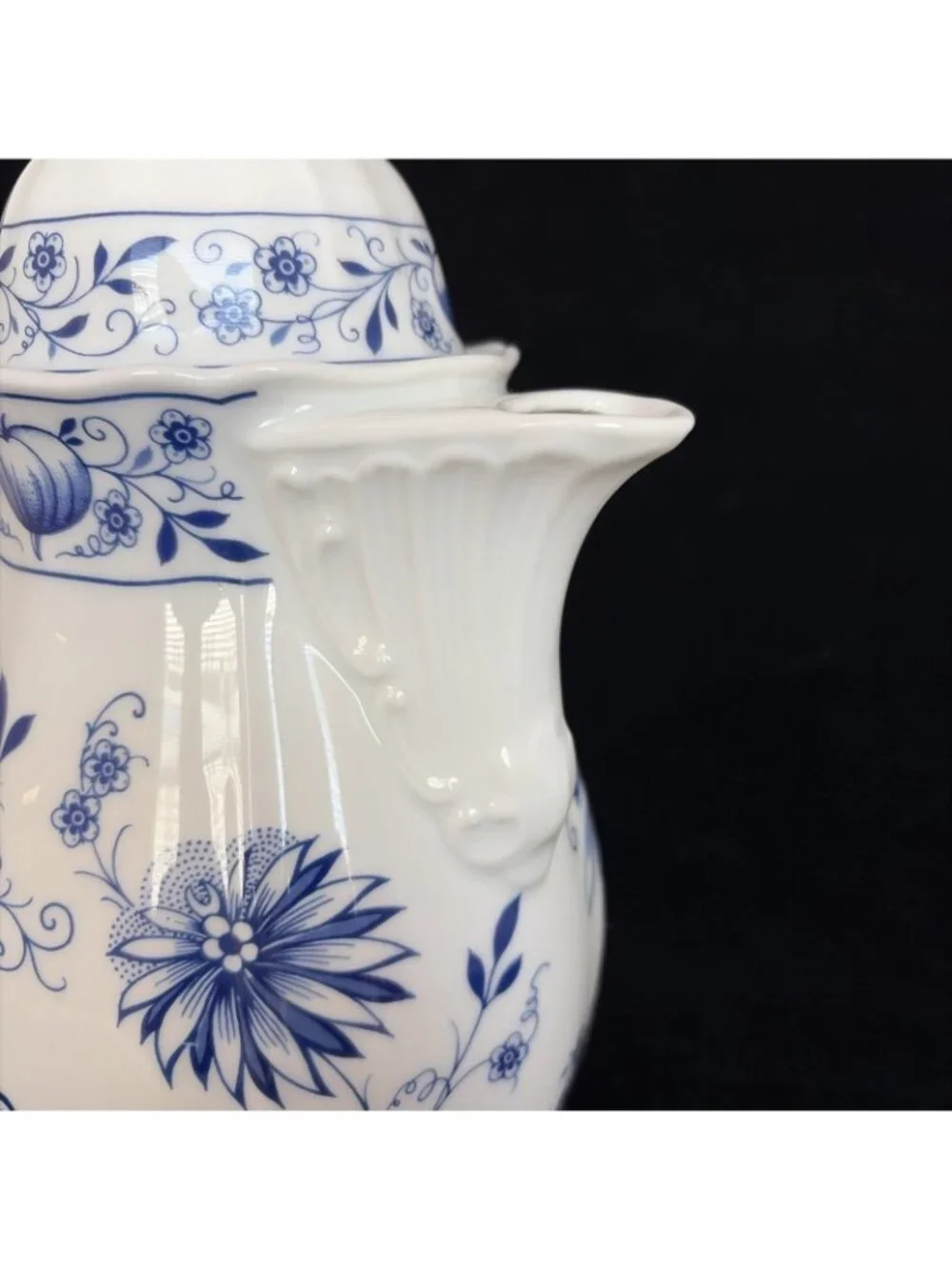 Retsch vintage porcelain