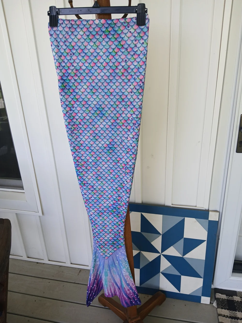 Mermaid Tail Swim Blanket - Purple Pink Blue Scales