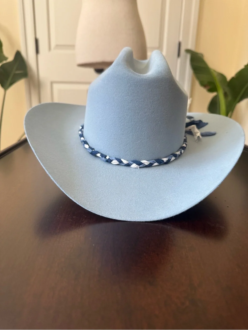 Teressa Foglia Aly Powder Blue Cowgirl Hat with Braided Band (40X)- Never Worn!