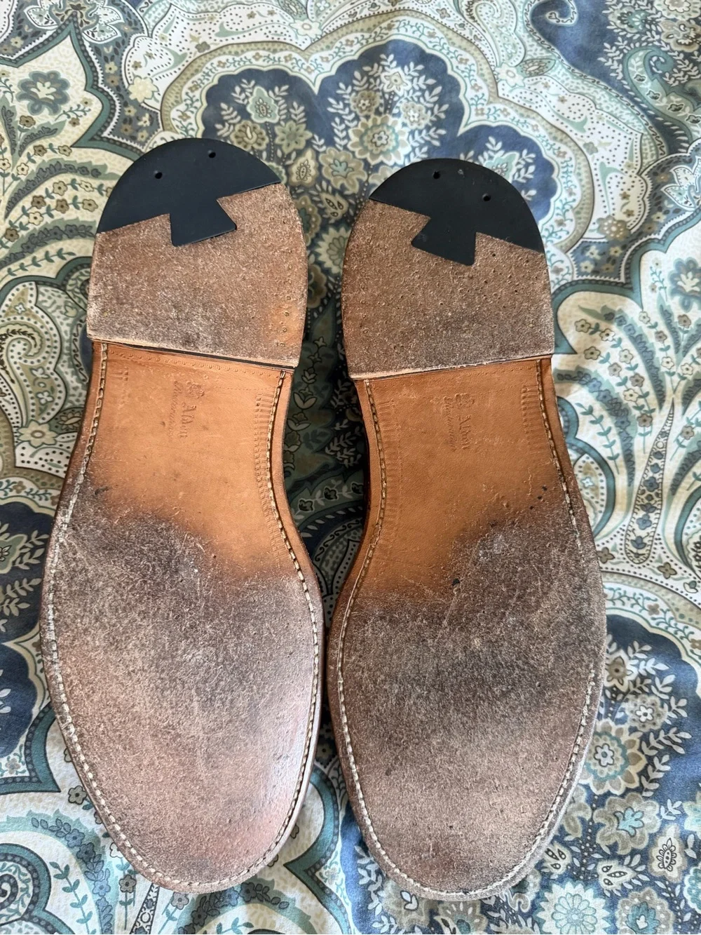 Alden Men’s Tan Leather Wingtip Oxfords