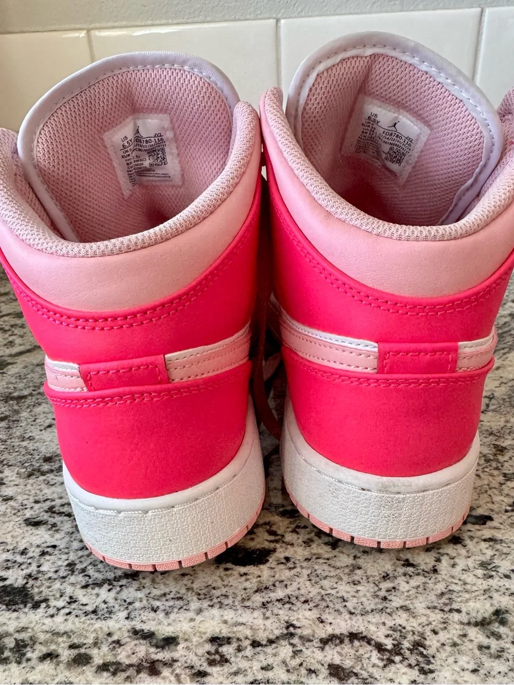 Air Jordan 1 Mid GS 