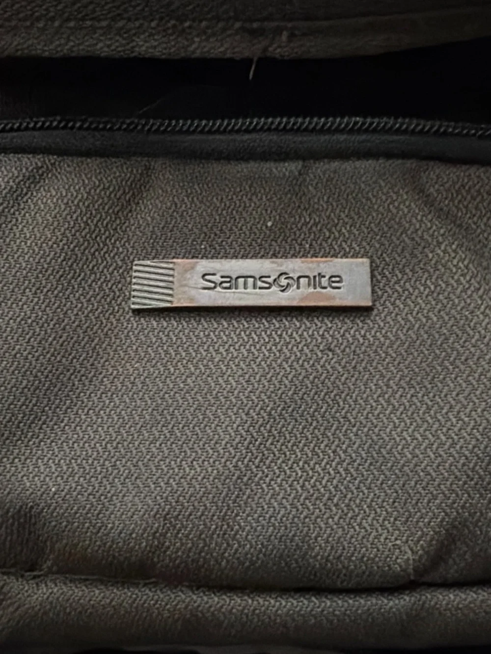 Samsonite spacious multi