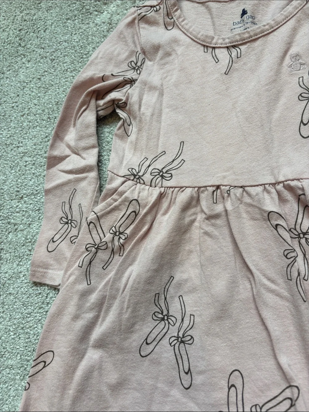 GAP soft pink