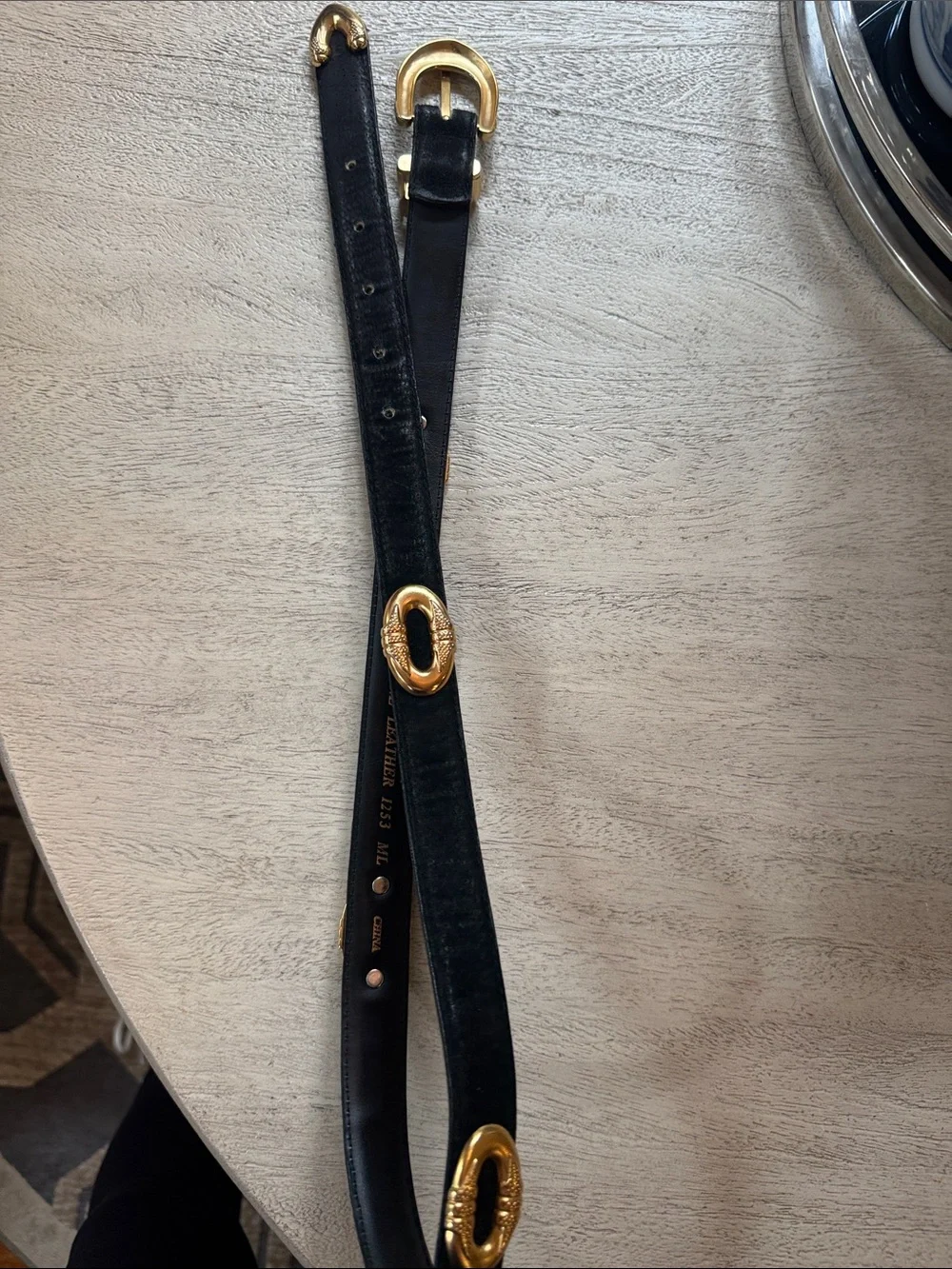 Jg Hook elegant leather