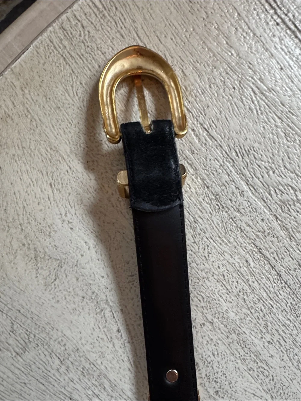 Jg Hook hardware belt finish
