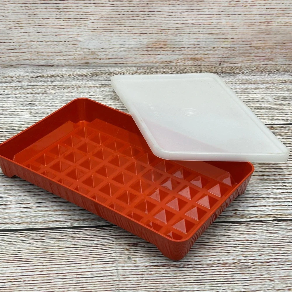 Tupperware vintage season