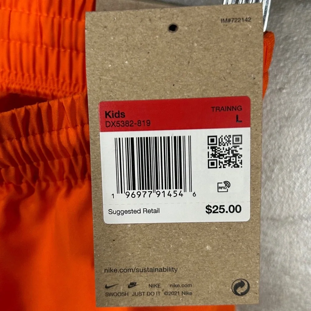Nike kids dri