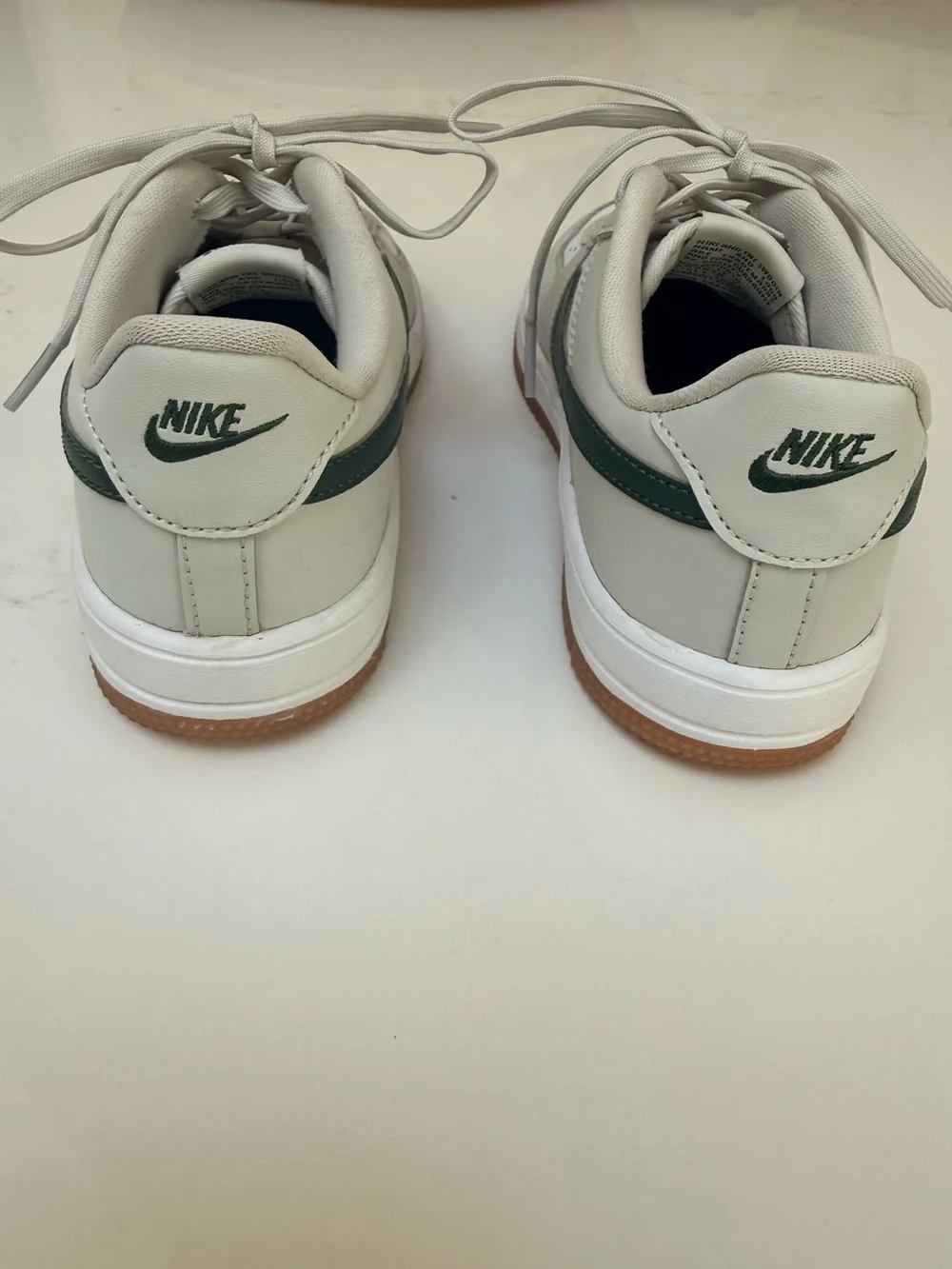 Nike low top