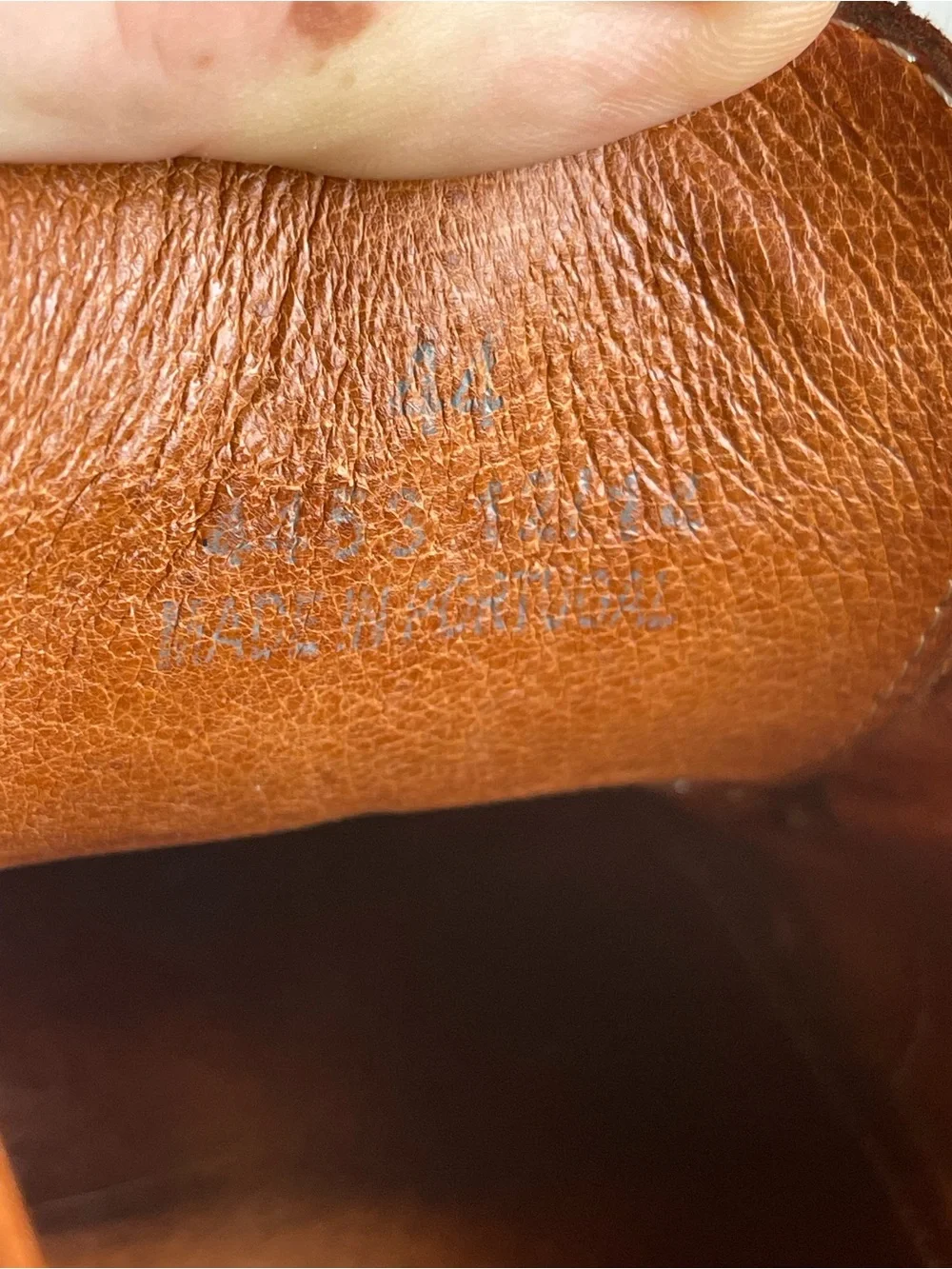 Classic Men's Brown Leather Cap-Toe Brogues size 44 ( 10.5-11.0 US)