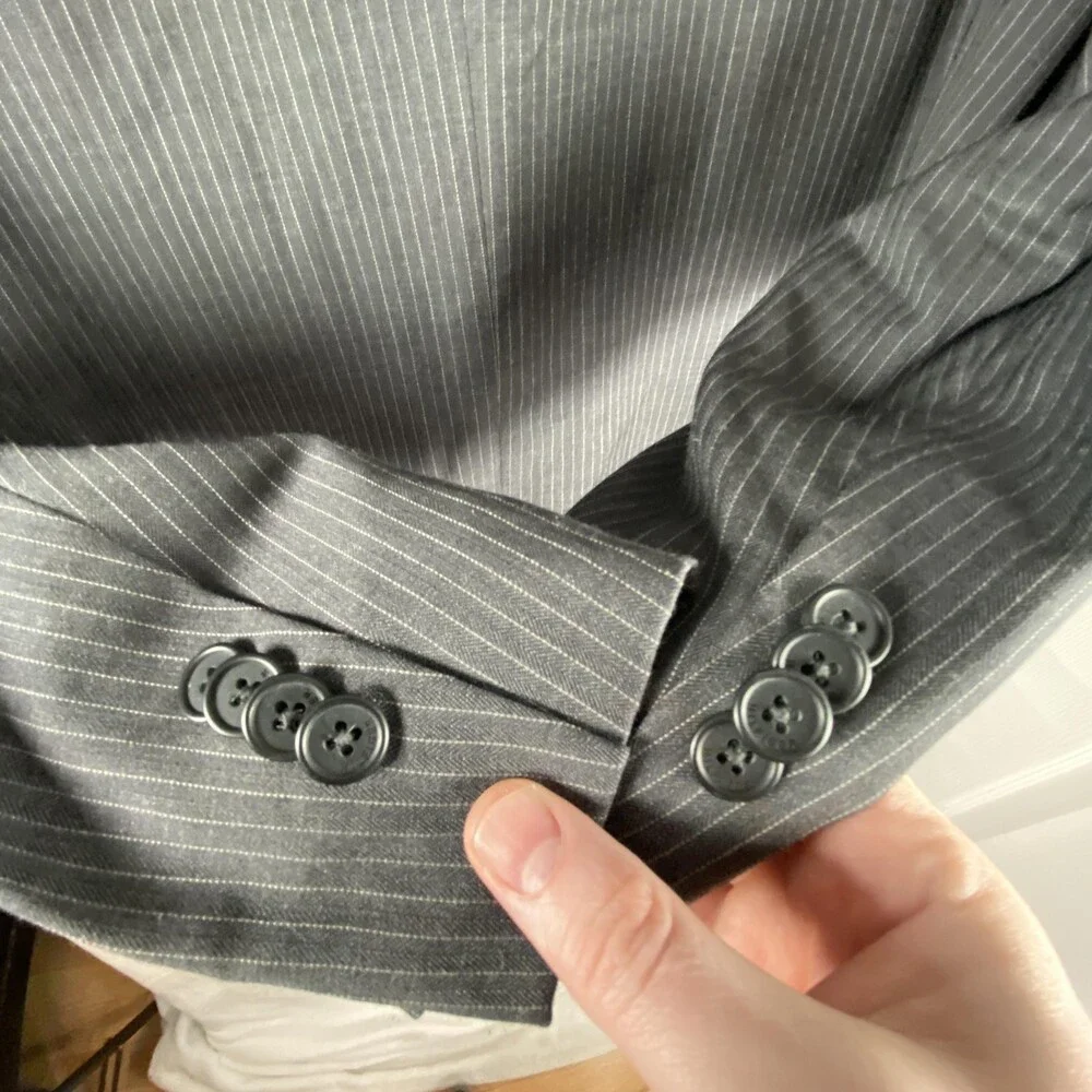 Tommy Hilfiger Suit Jacket Mens 40R Gray Pinstripe 100% Wool 2 Button Blazer