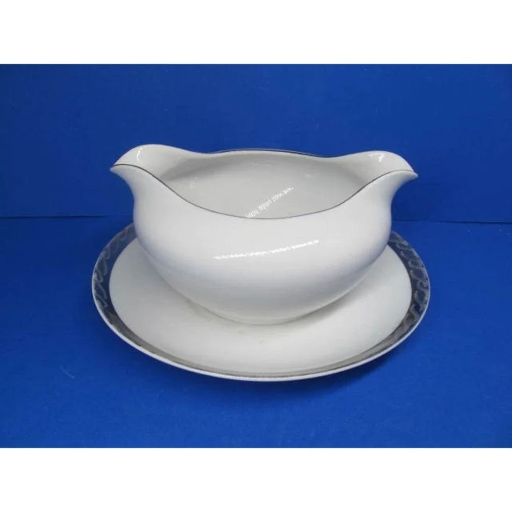 Fukagawa Japan Arita Silver Lichen Pattern 917 Covered Sugar Bowl & Gravy Boat