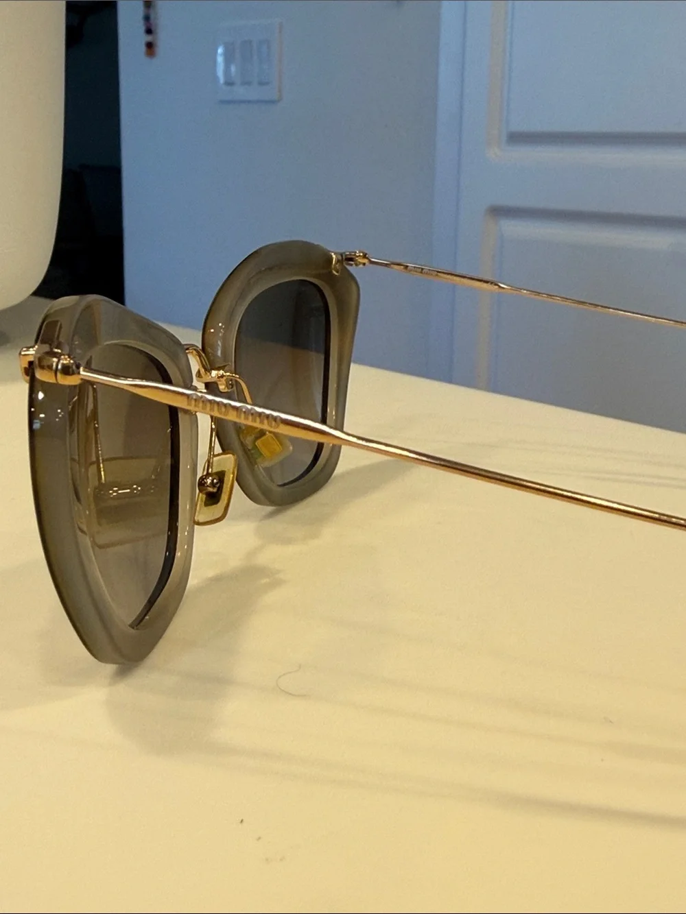 Miu Miu stylish tortoiseshell