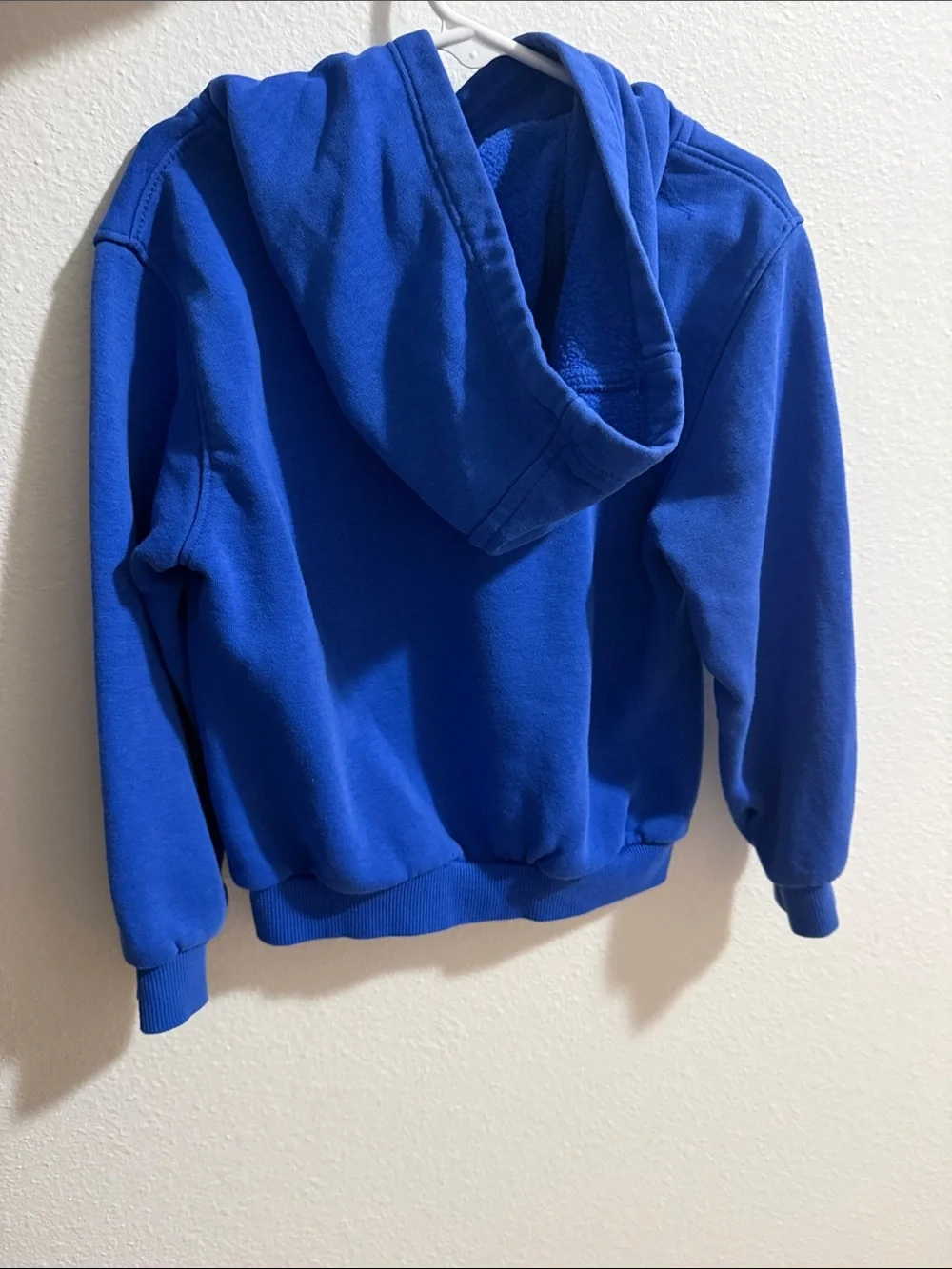 Nike no blue