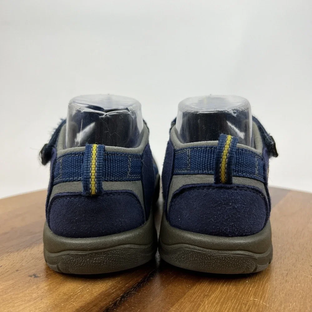 Keen size shipping