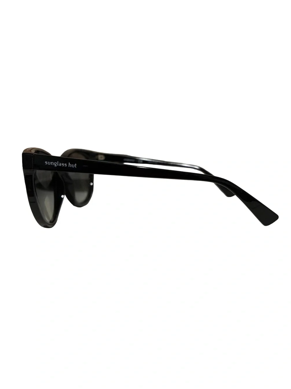 Sunglass Hut classic timeless