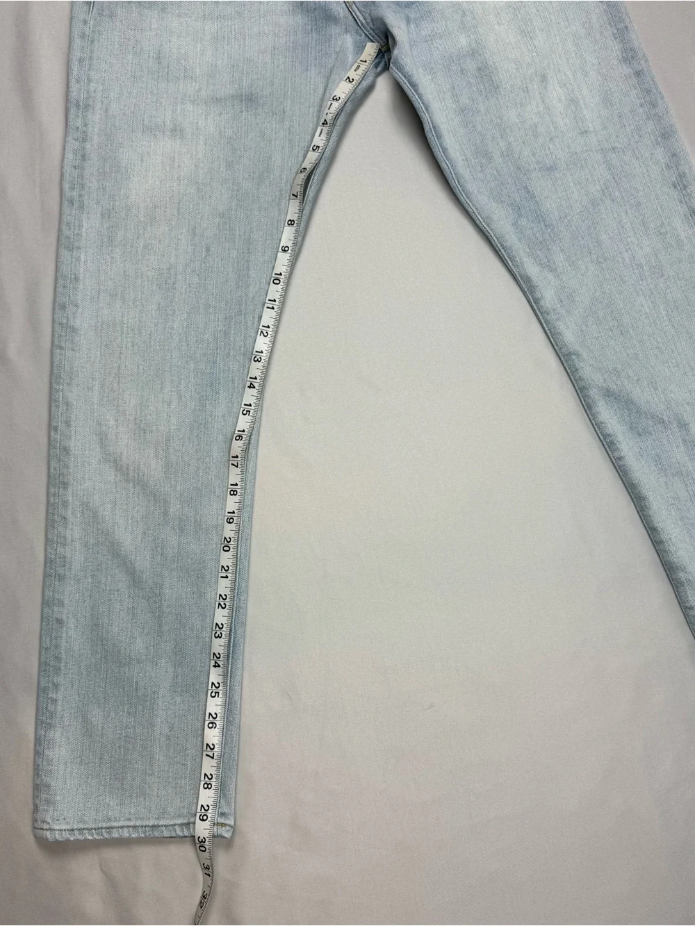 Polo Ralph Lauren Mens Hampton Slim Jeans 32 x 30 Light Washed Denim B9