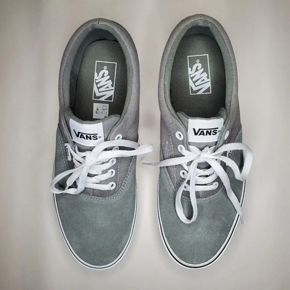 Vans men off