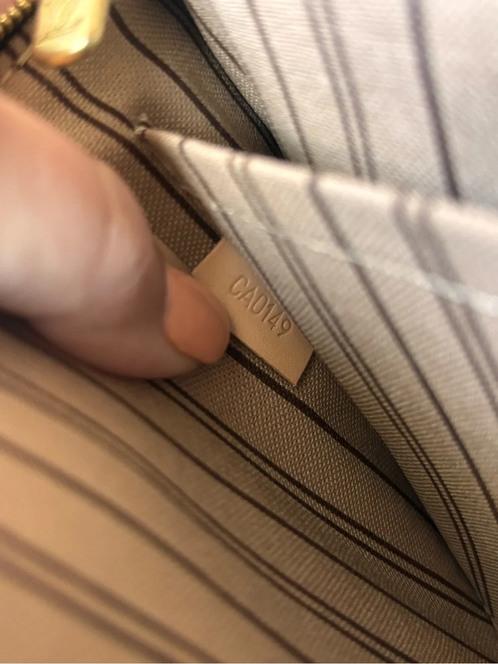 Louis Vuitton used handful