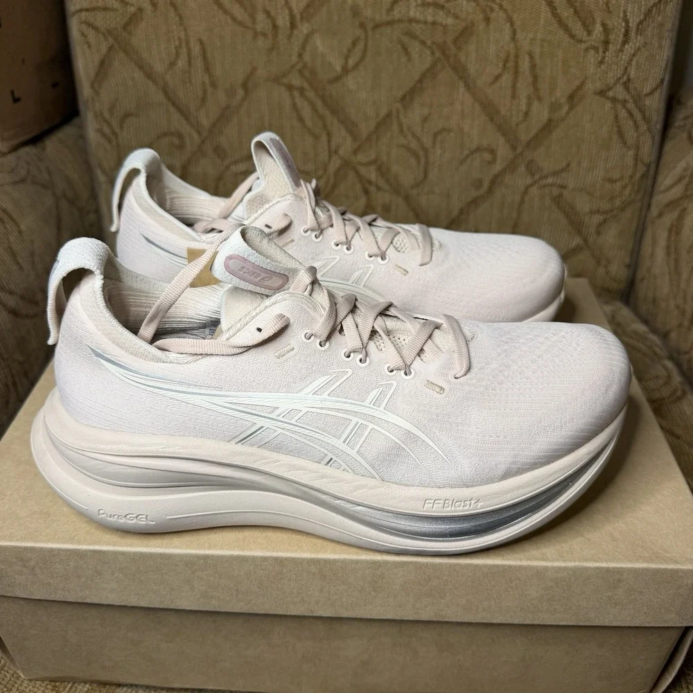 Asics new tags