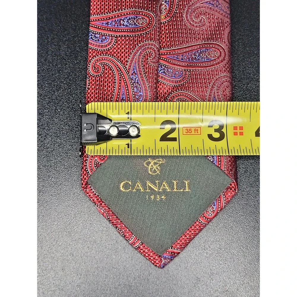 Canali 1934 Tie Red Purple Paisley 100% Silk Made in Italy 3.25in