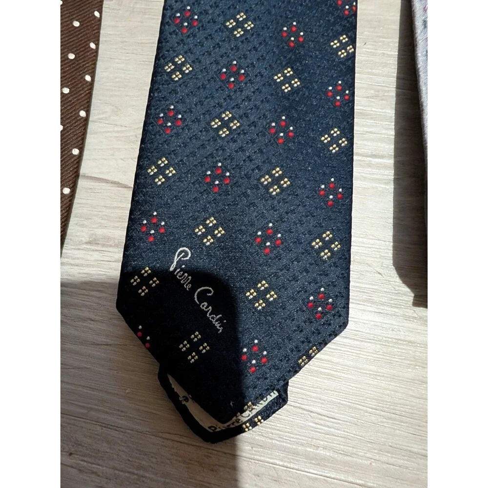 LOT OF 5 VINTAGE ties Bert Pulitzer John Henry resilio 2 Pierre Cardin
