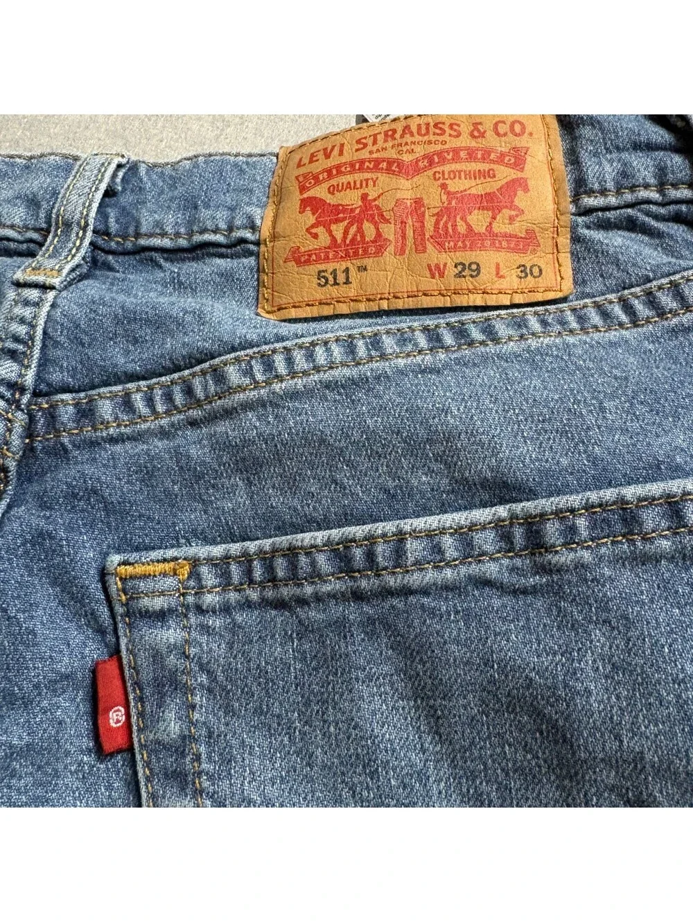 Levis levis 511