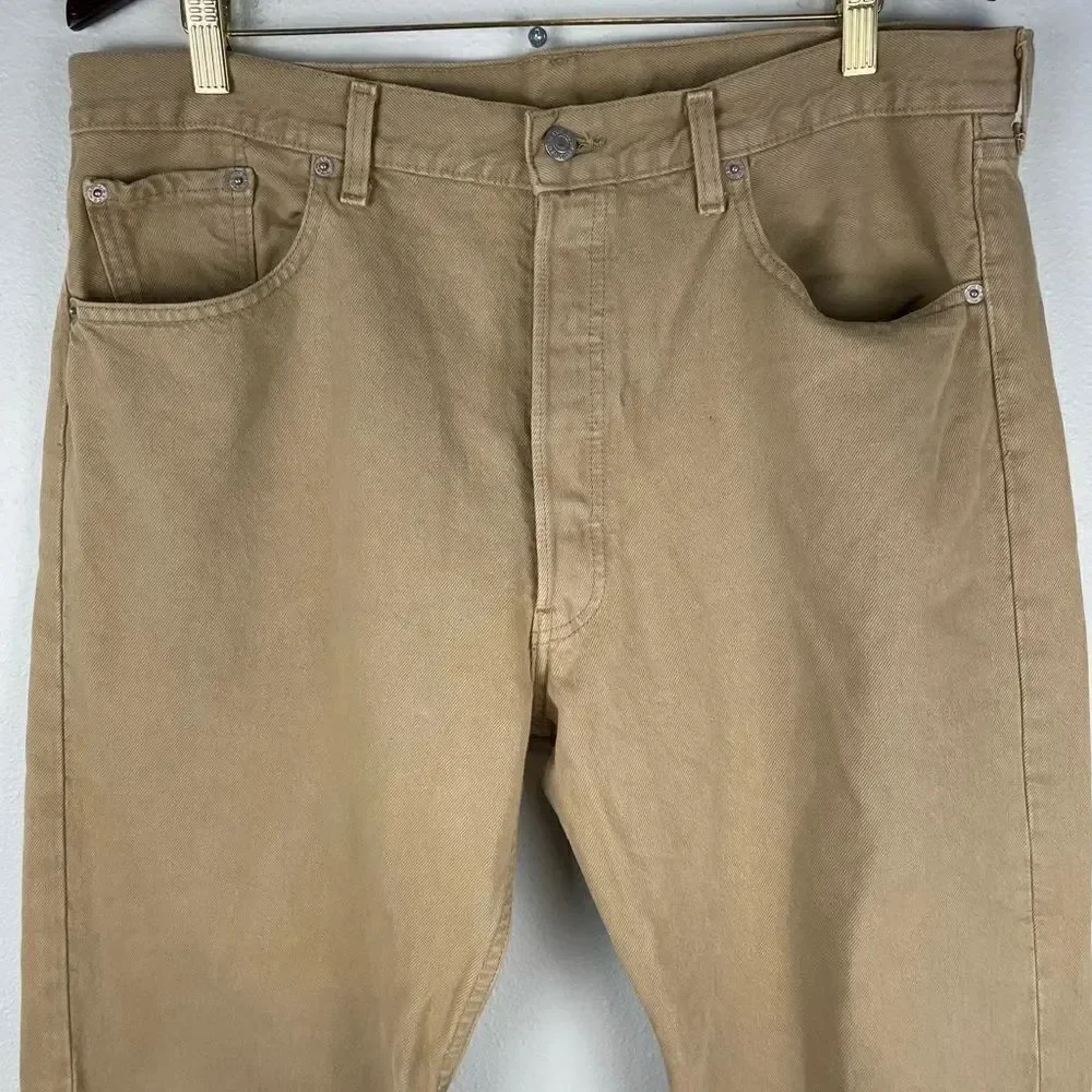 Levis classic pair
