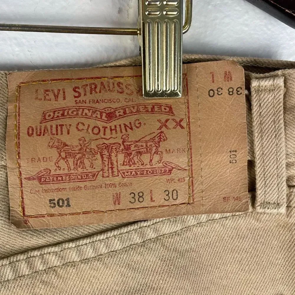 Levis classic pair