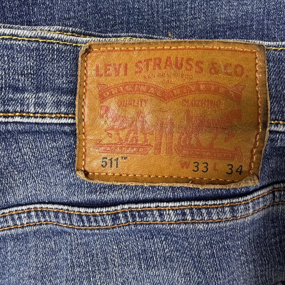 Levis classic slim
