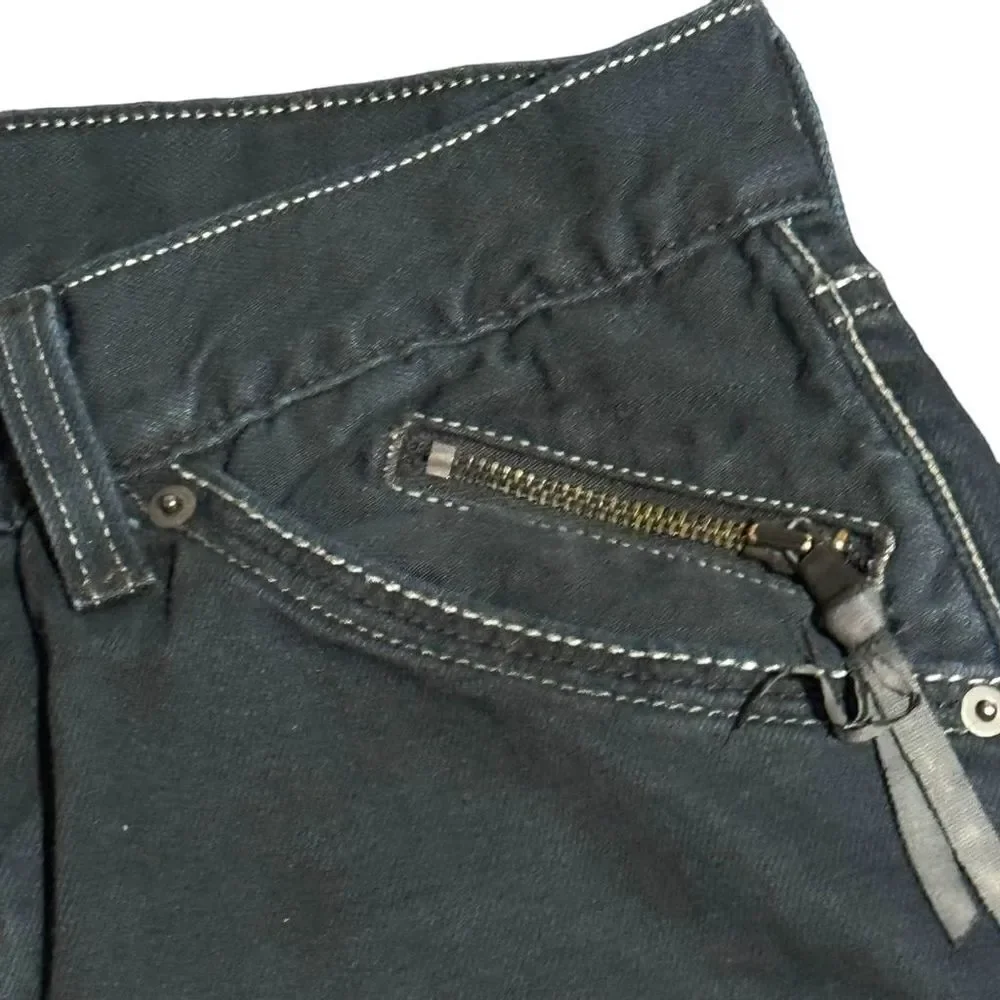 Levis 🔥 timeless