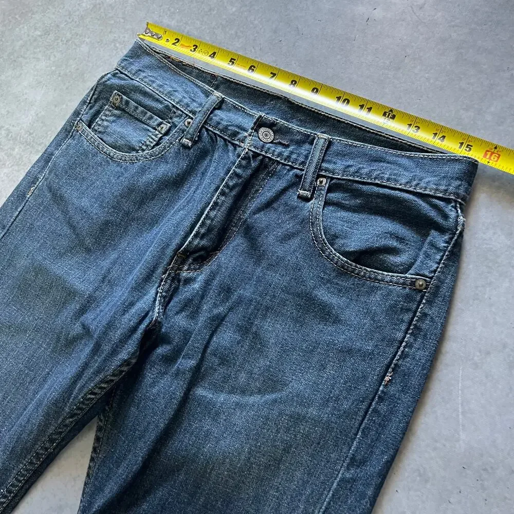 Levis waist 31