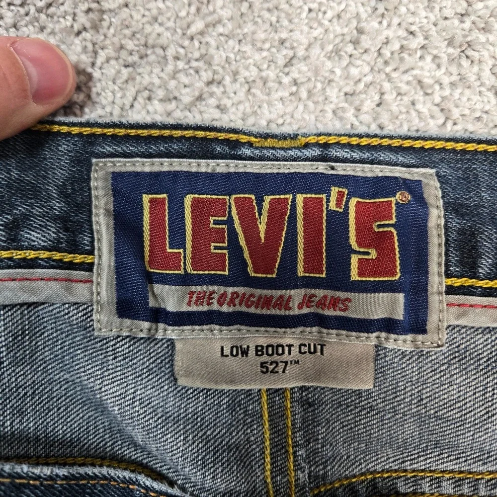 Levis they are