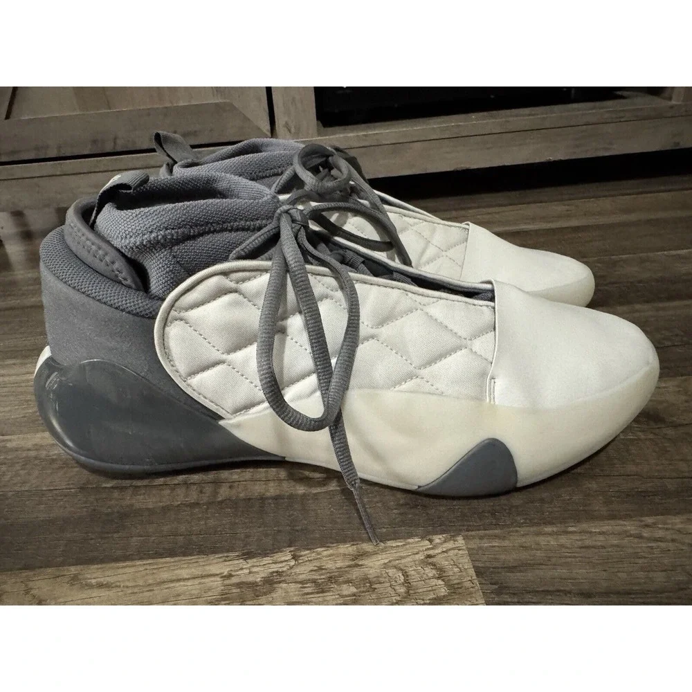 Adidas Harden Volume 7 Chalk‎ White Grey Athletic Shoes Men's Size 12 (IE9257)