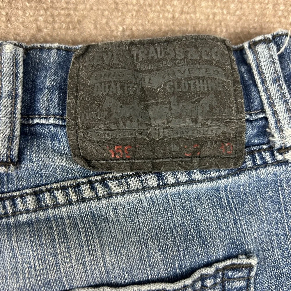 Levis photos all rise
