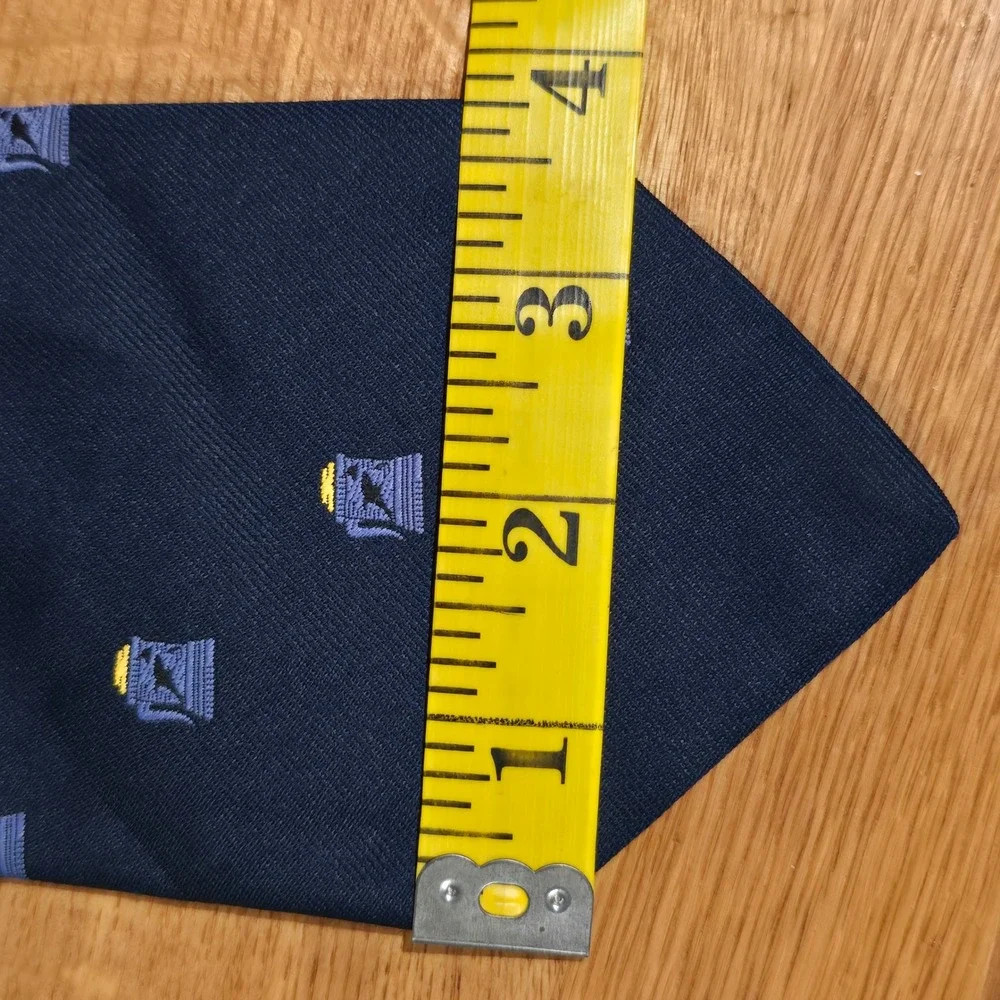 VTG Mens Navy Blue Beer Stein Tankard Embroidered Necktie Oktoberfest‎ Brewery