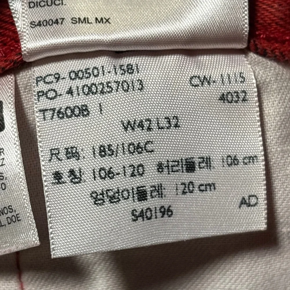 Levis 501 Original Fit Jeans Mens 42x32 (40x31) Red Straight Leg Button Fly