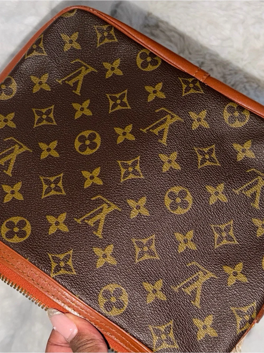 Louis Vuitton ✔️good ✔️cute