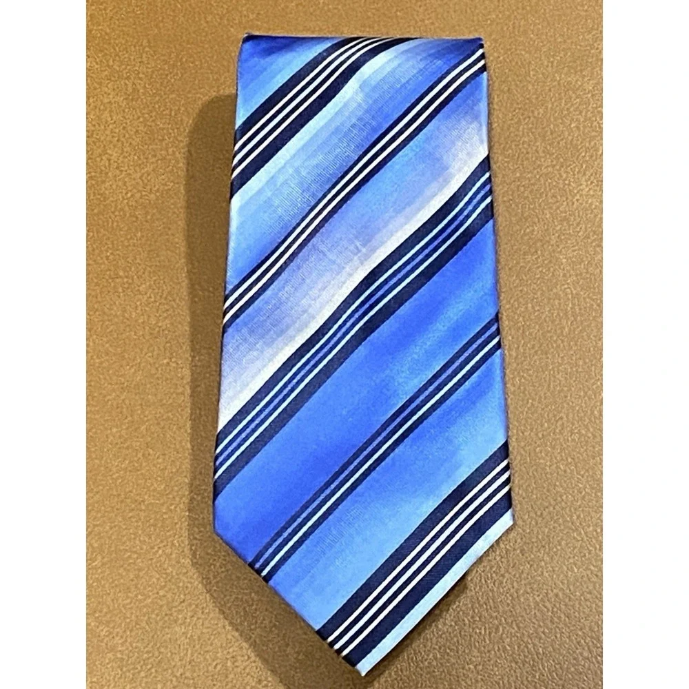 100% Silk Van Heusen Mens‎ Blue Formal Neck Tie 60