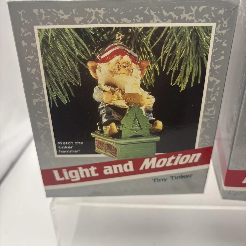 Vtg~Hallmark Ornaments~Lot of 5~Flickering/Lighted/Light & Motion/Light Motion M