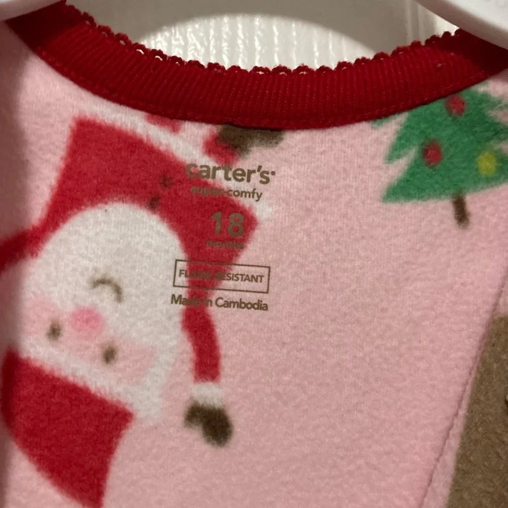 *Carter’s Pink Fleece Christmas Theme One Piece Footie Size 18M Sleeper #X