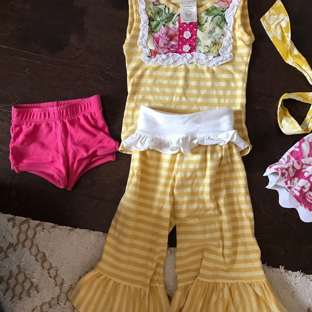 Persnickety and tea collection lot yellow stripe 5 piece lot head band bow‎ tank